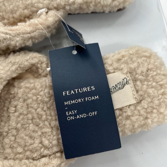 Universal Thread Slip-Ons Slippers Ladies Size 6.5 NEW - Picture 4 of 5
